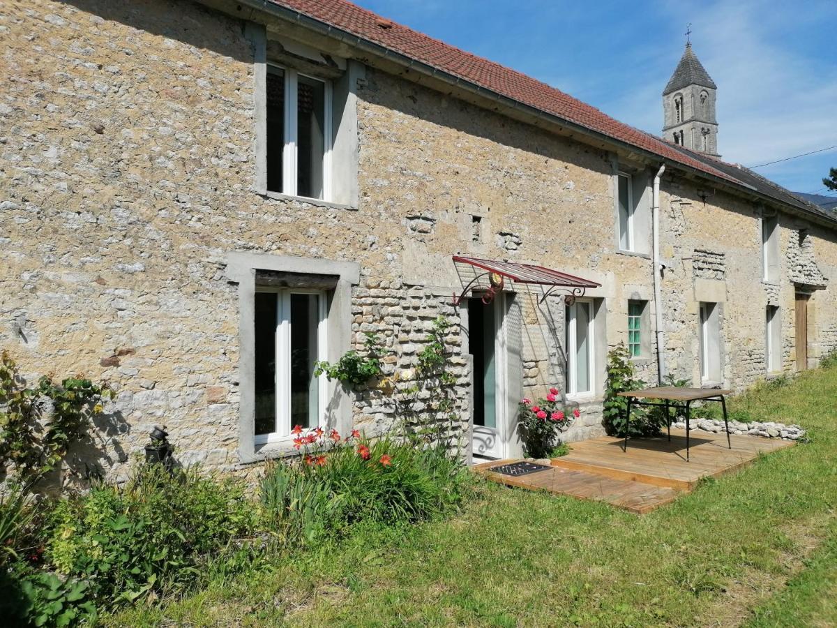 Maison Renovee En Pierres Sejour Spacieux Avec Jardin Et Terrasse Amenagee Pres Omaha Beach & Bayeux A 5Mn De La Mer Tous Commerces Commes Экстерьер фото