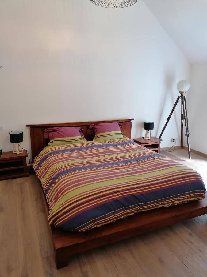 Maison Renovee En Pierres Sejour Spacieux Avec Jardin Et Terrasse Amenagee Pres Omaha Beach & Bayeux A 5Mn De La Mer Tous Commerces Commes Экстерьер фото