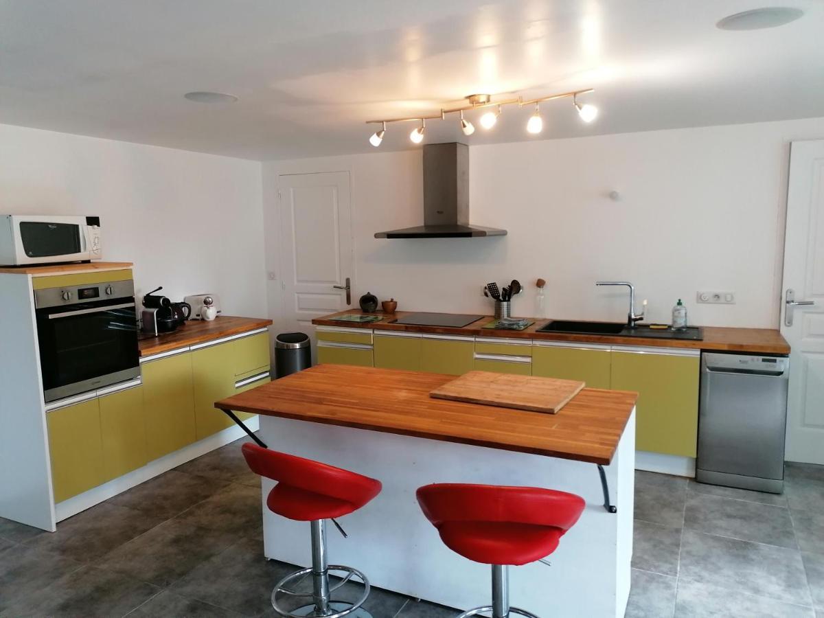 Maison Renovee En Pierres Sejour Spacieux Avec Jardin Et Terrasse Amenagee Pres Omaha Beach & Bayeux A 5Mn De La Mer Tous Commerces Commes Экстерьер фото