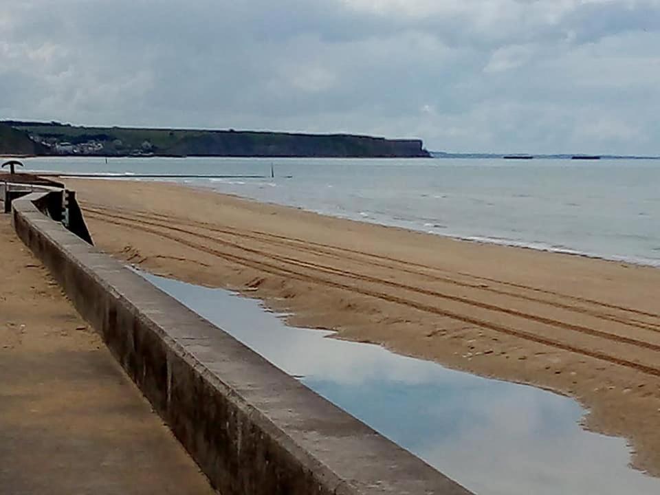 Maison Renovee En Pierres Sejour Spacieux Avec Jardin Et Terrasse Amenagee Pres Omaha Beach & Bayeux A 5Mn De La Mer Tous Commerces Commes Экстерьер фото